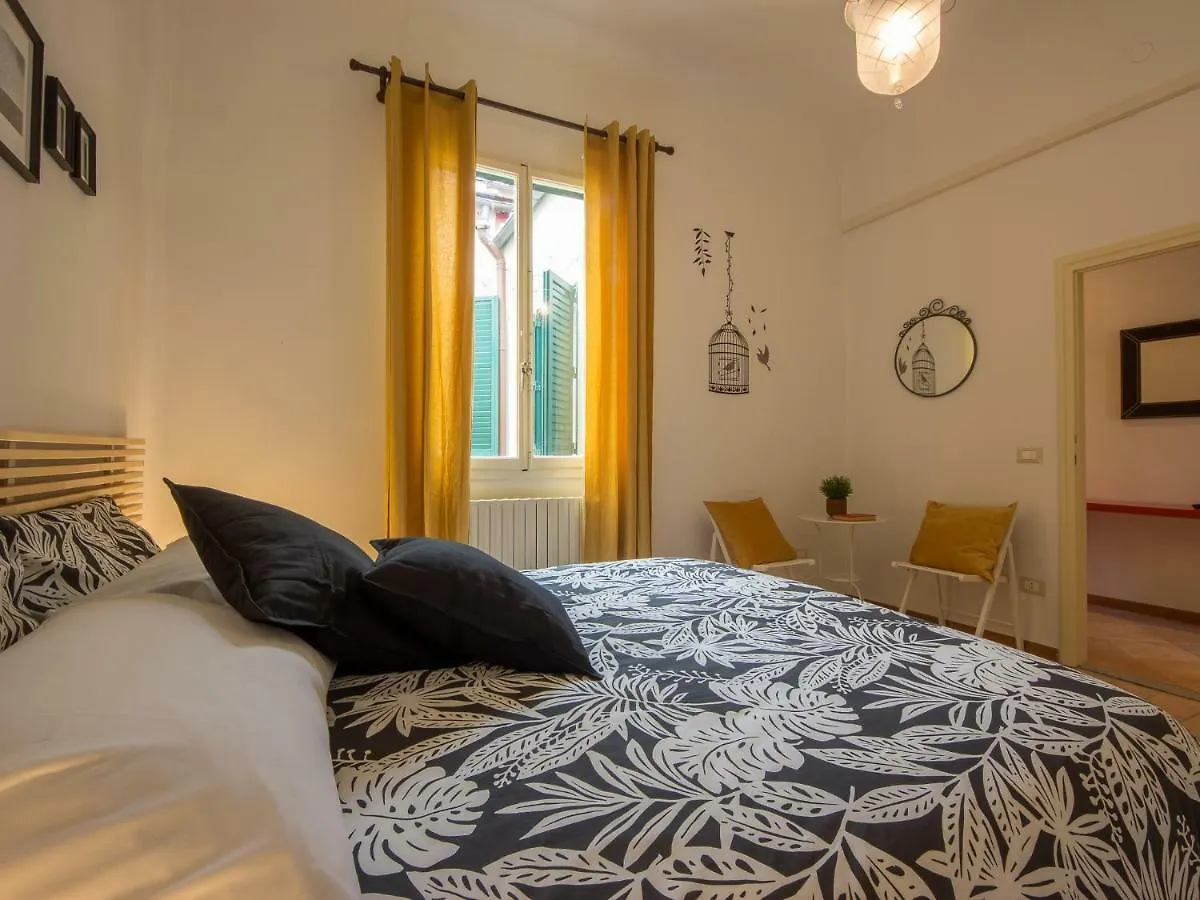 San Lorenzo Family Apartment Флоренция 0*,  Италия